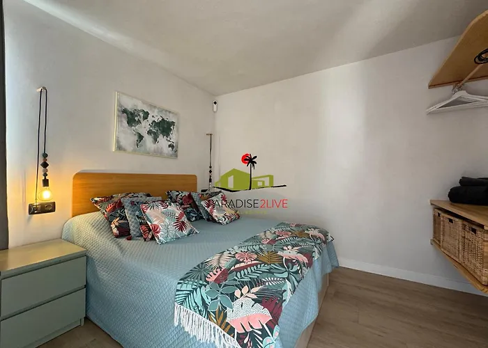 アパート Urban コラレホ